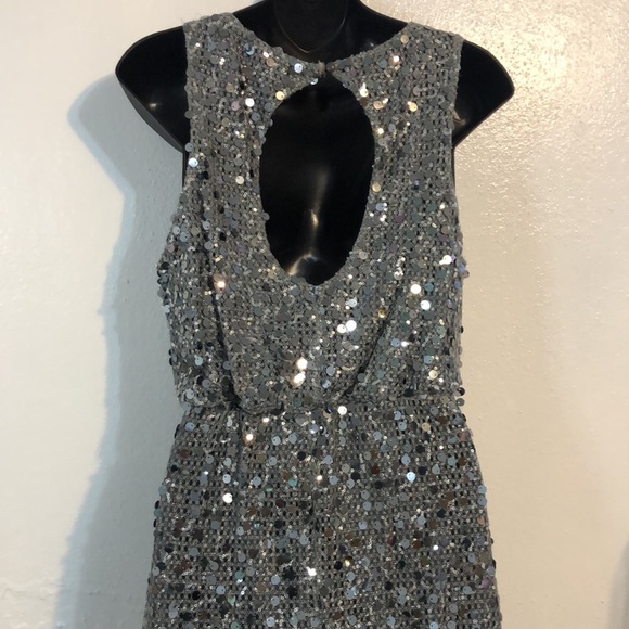 Trixxi sequined mini cocktail dress size small - Picture 5 of 10